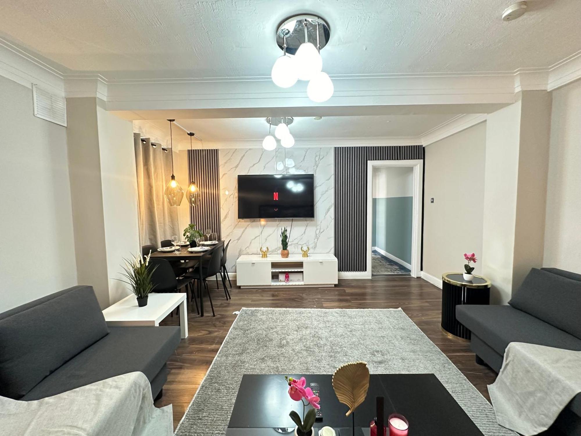 Hyde Park Comfortable Two Bedroom Apartamento Londres